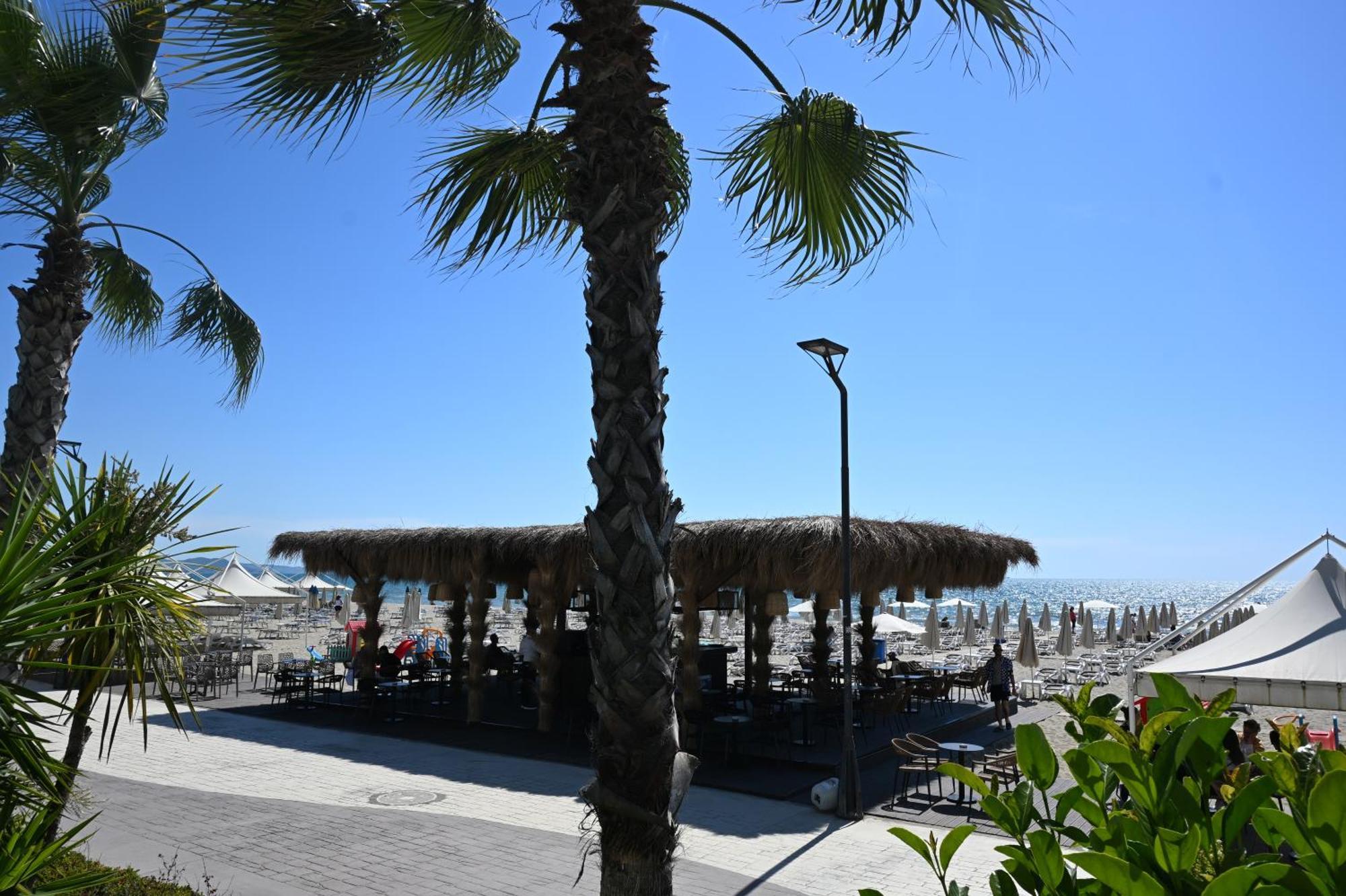 Hotel Luxury Premium Finese Golem  Esterno foto